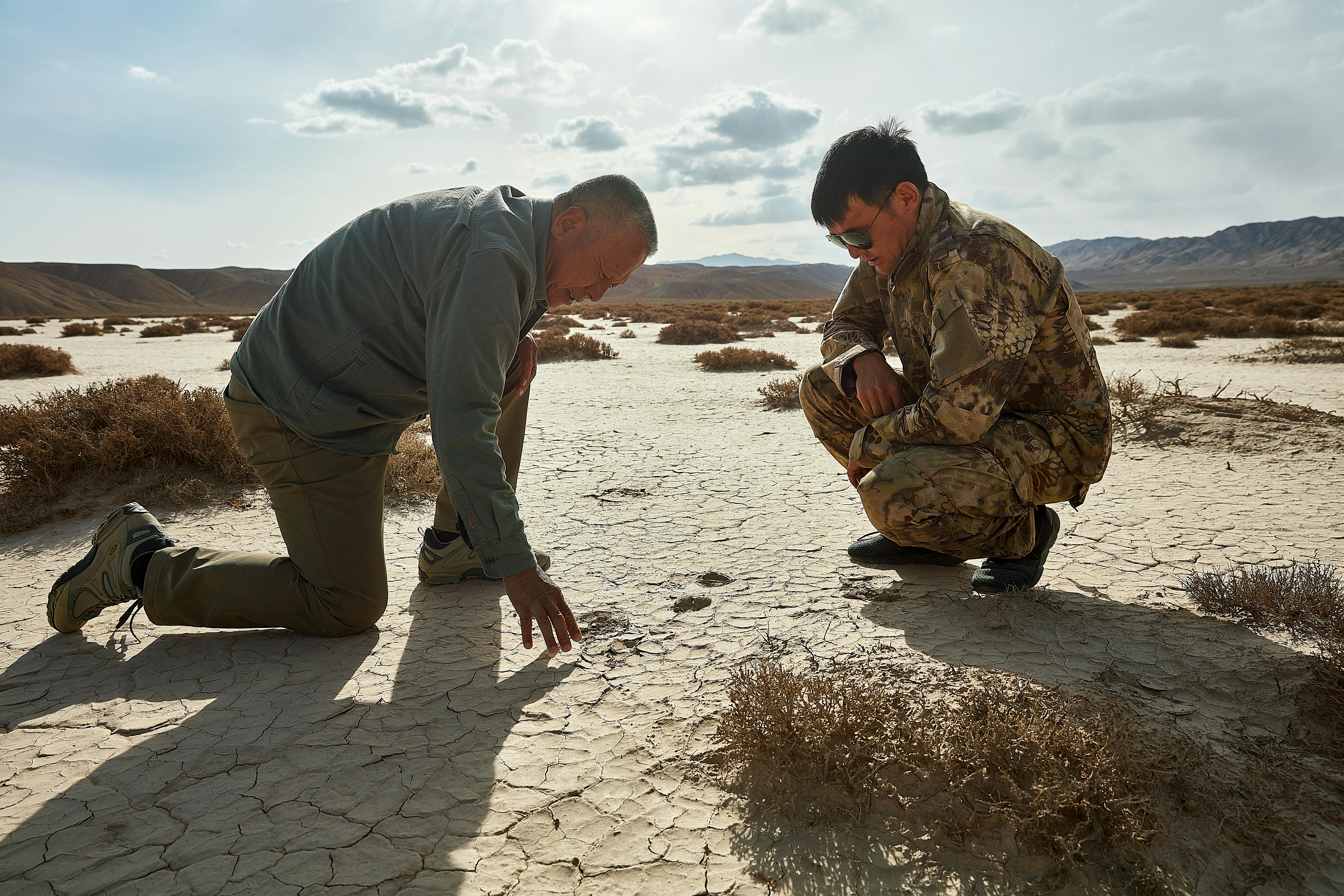 2023 Rolex Awards for Enterprise Laureate Liu Shaochuang is a Chinese remote sensing specialist on a mission to save one of Asia’s last large wild animals, the wild camel. © Rolex/Liu Xiaoxue